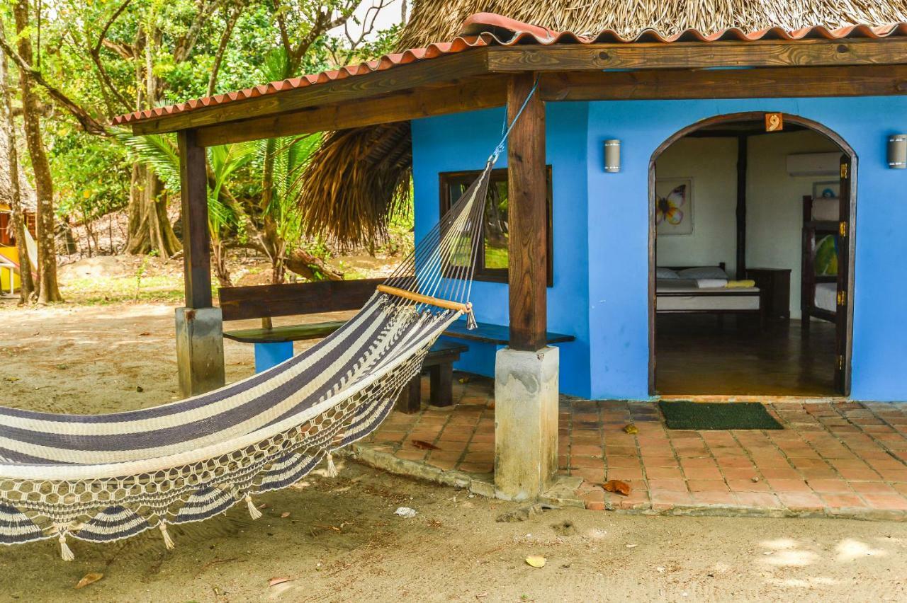 Hotel Oasis & Surf Camp サンタ・カタリナ エクステリア 写真